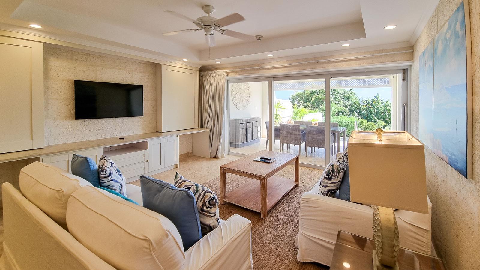 2-bedroom condo in The Crane, St Philip with private pool — photo 4
