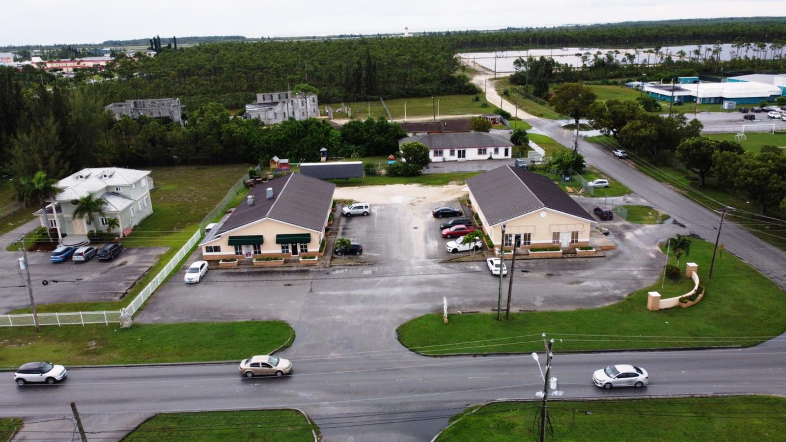 4 bedroom Commercial Property for sale in Freeport Downtown — photo 2