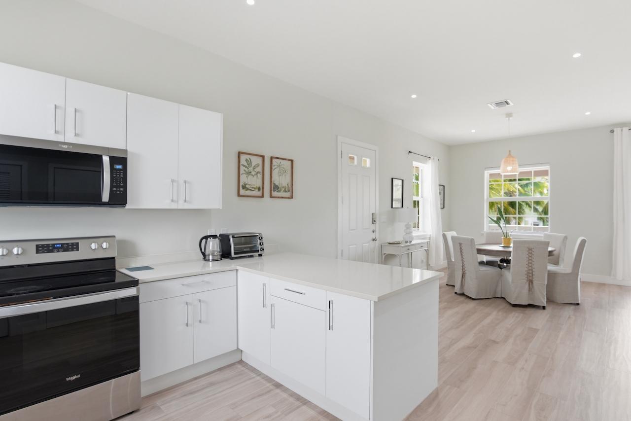 3-bedroom apartment in Galleon Bay, Palm Cay — photo 3