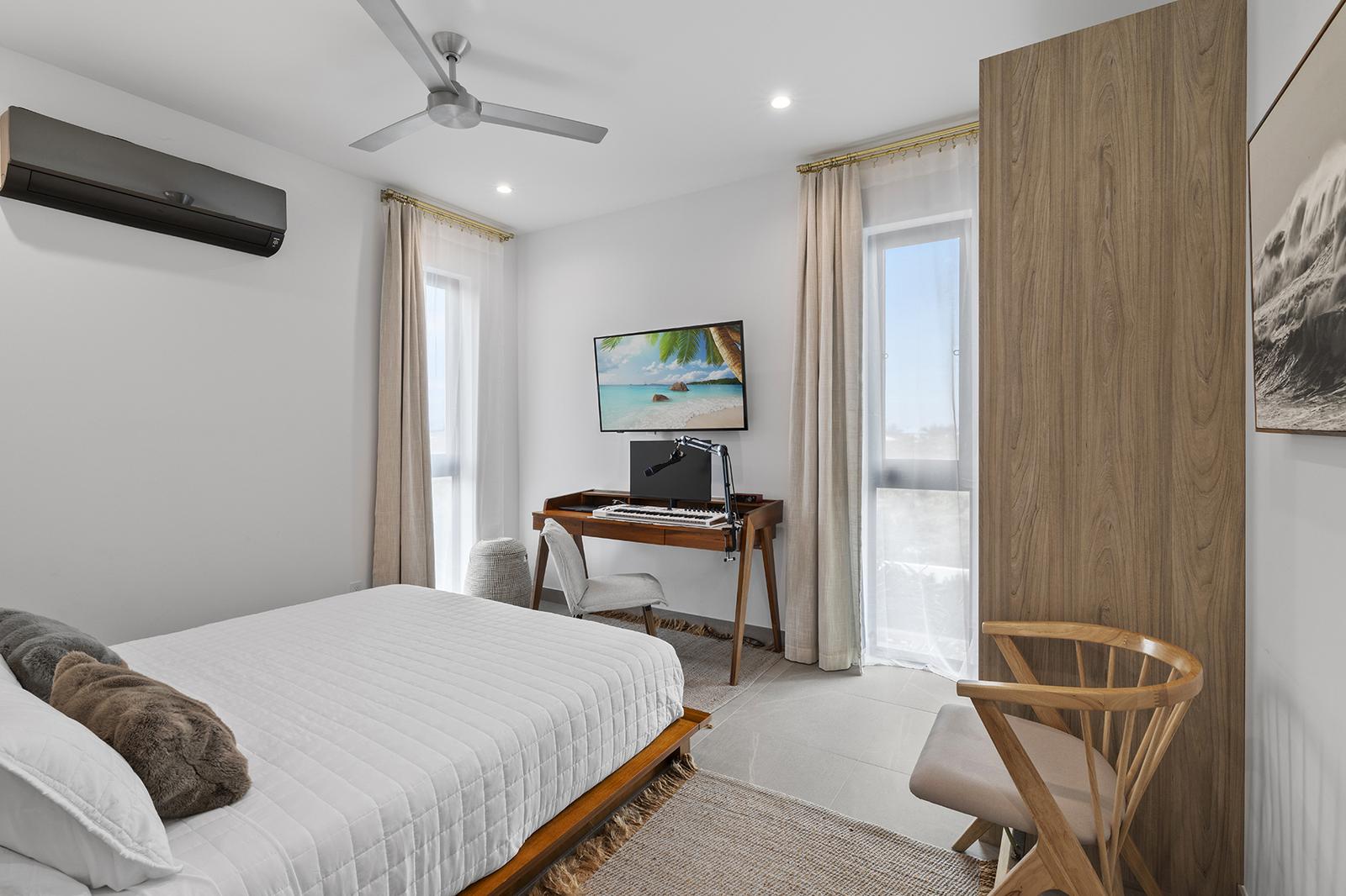 Two Bed Grace Bay Condo - Z One Residences — photo 5