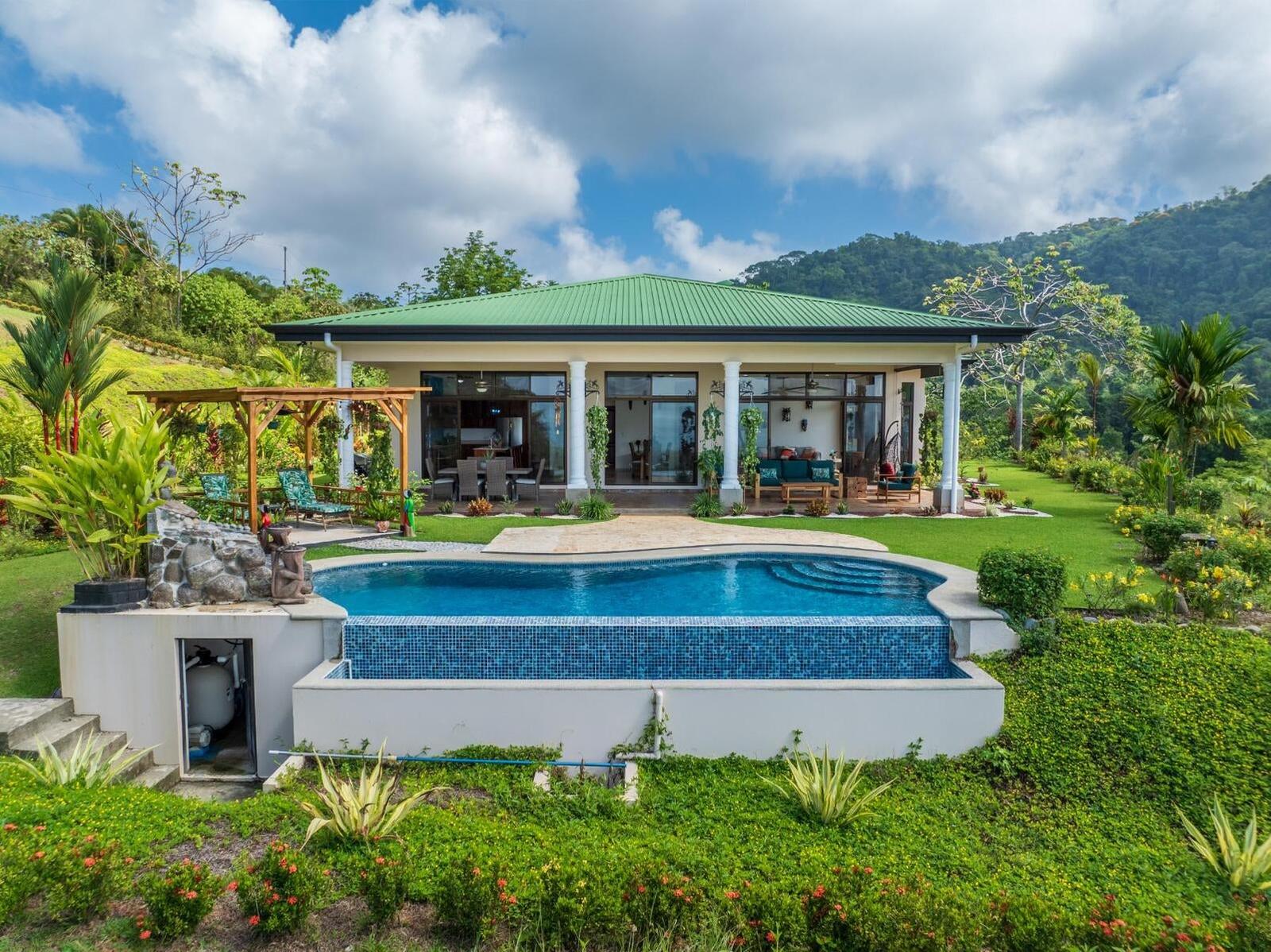 2 Bedroom Ocean-View Home for Sale, Hills Of Portalon, Matapalo, Puntarenas, Costa Rica — photo 1