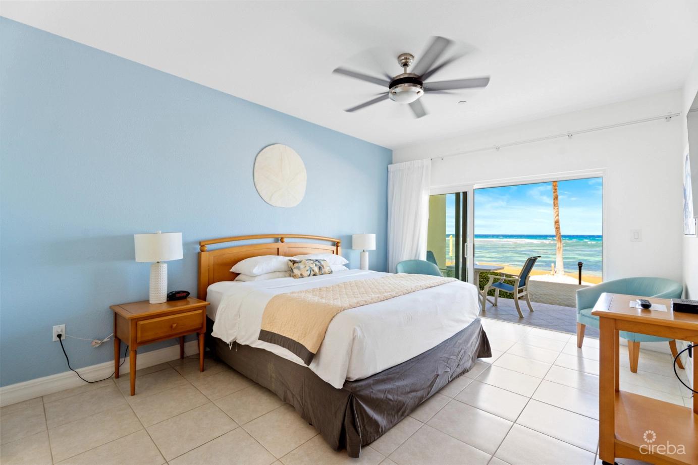 2-bedroom condo in East End, Grand Cayman — 50% ownership — photo 3