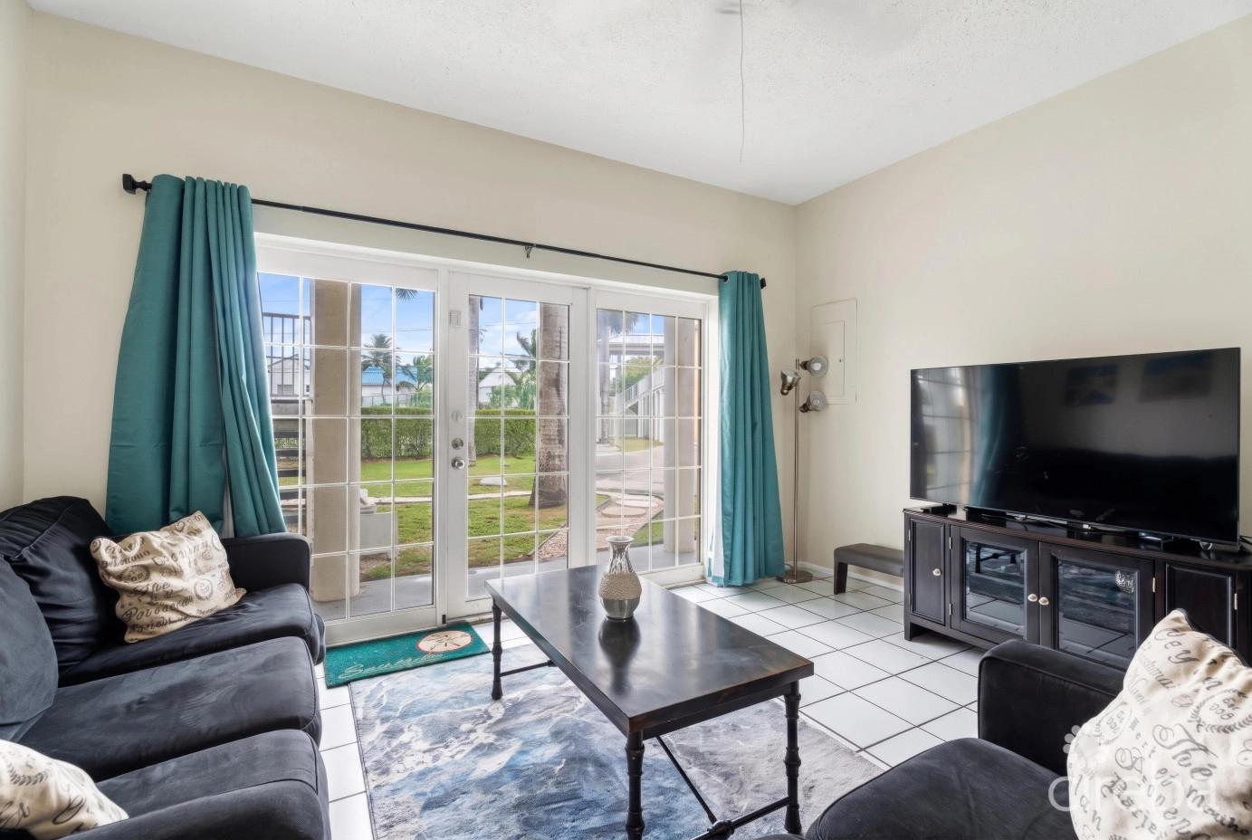 1 Bedroom Condo for Sale - Sunrise Unit #23, Grand Cayman — photo 4