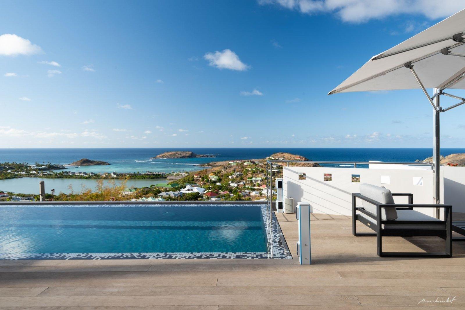 3-bedroom villa in Grand Cul de Sac, St Barts — photo 1
