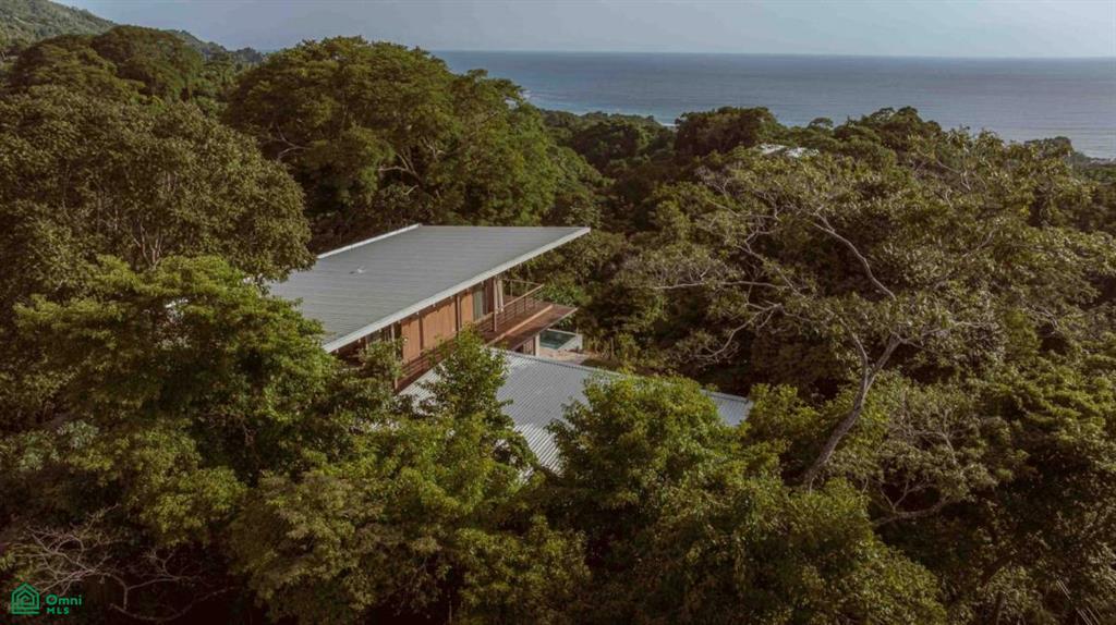 3 Bedroom Luxury Villa for Sale in Mal Pais, Santa Teresa, Costa Rica — photo 4