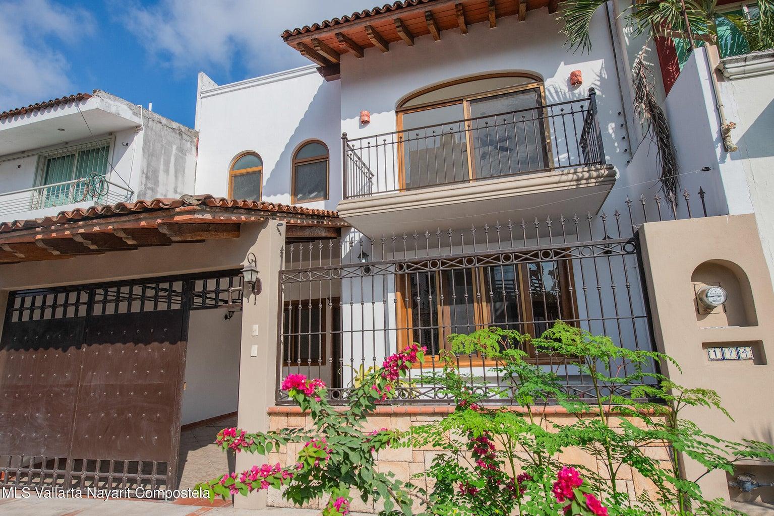 3 Bedroom Home for Sale, Jardines de Las Gaviotas, Puerto Vallarta, Jalisco, Mexico — photo 1