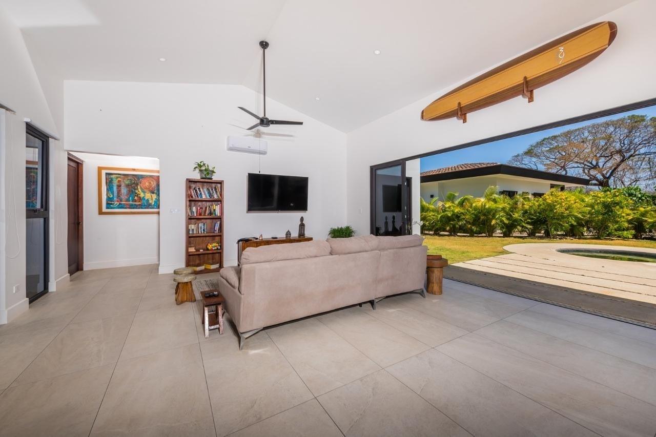 5 Bedroom Luxury Home for Sale, Los Almendros, Hacienda Pinilla, Guanacaste, Costa Rica — photo 4