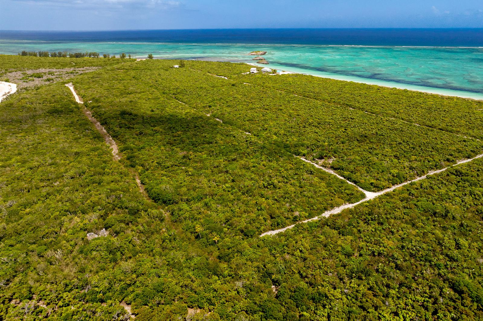 2-acre ocean view land in Three Mary Cays, North Caicos, Turks and Caicos Islands — photo 5