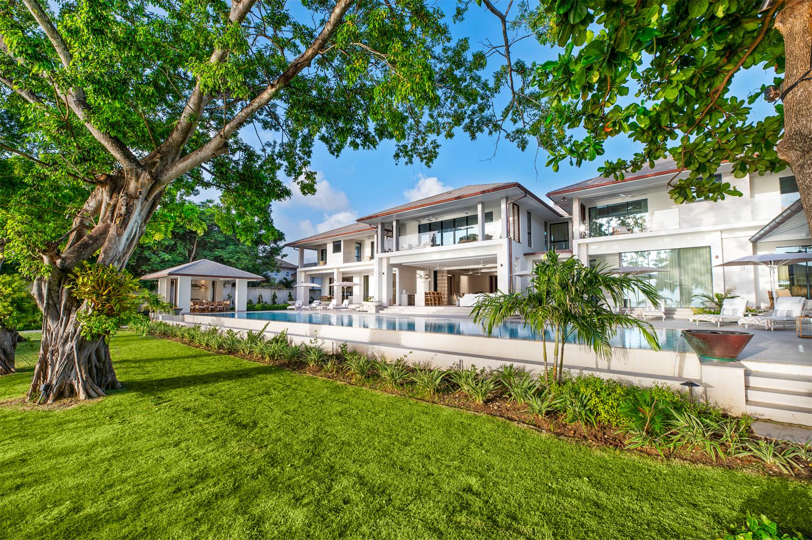One Beachlands Villa in Holetown, St. James, Barbados — photo 4