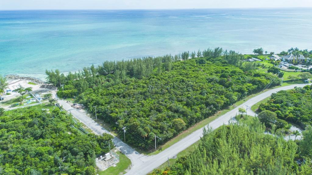 6.6-Acre Oceanfront Land on Taino Beach — photo 4