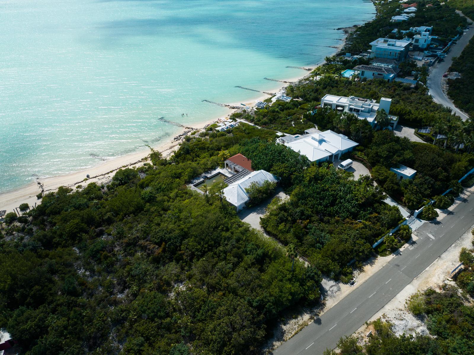 Absolute View Villa Turtle Tail Drive, Providenciales, TC — photo 4