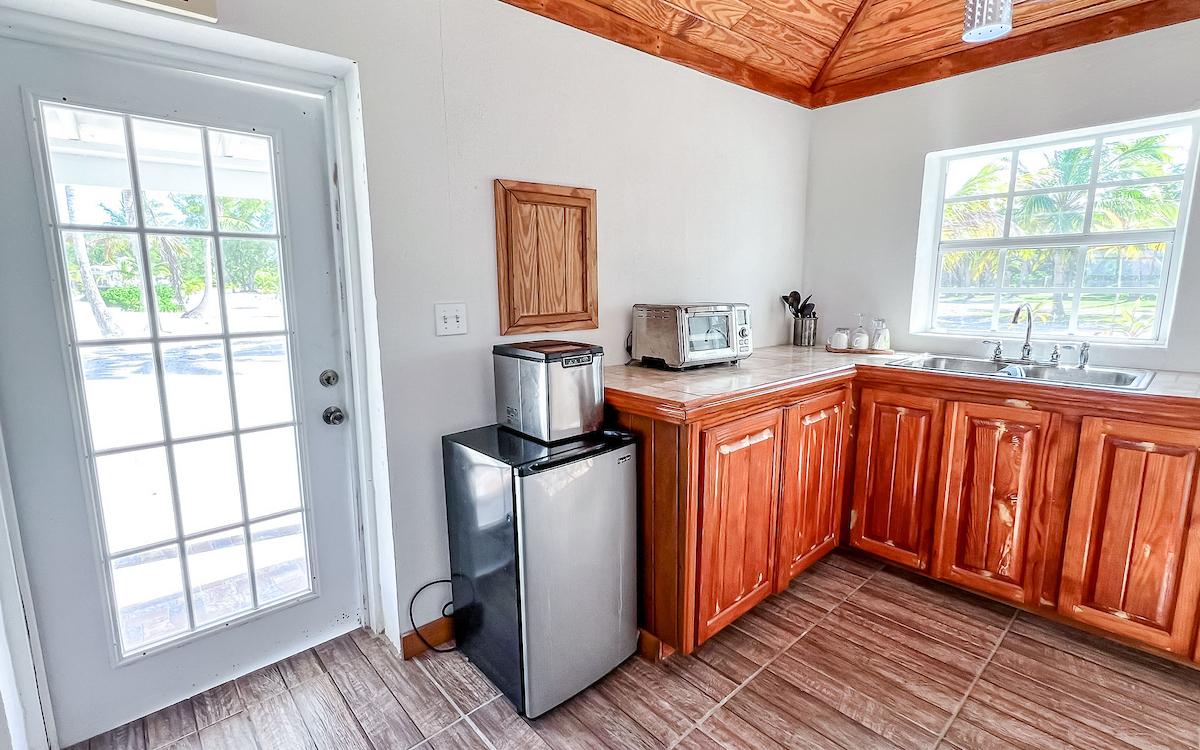 Paradise Beach Resort - MLS 68375 — photo 5