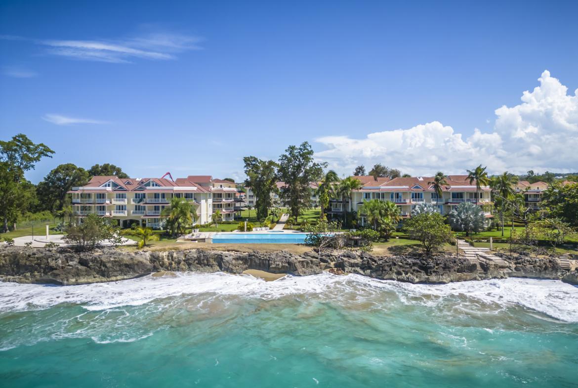 Ocean Front 2 Bed 2 Bath Condo in Sosua — photo 1