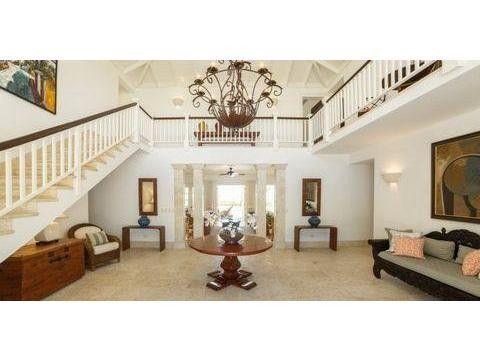 8 Bedroom House for Sale at Santo Domingo — photo 2