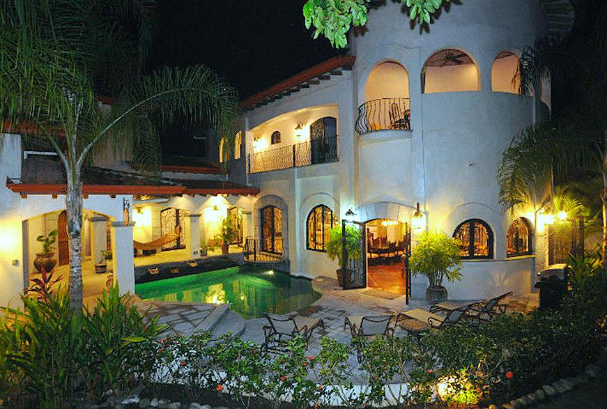 6 Bedroom Luxury Vacation Rental Villa for Sale, Jaco, Garabito, Puntarenas, Costa Rica — photo 2