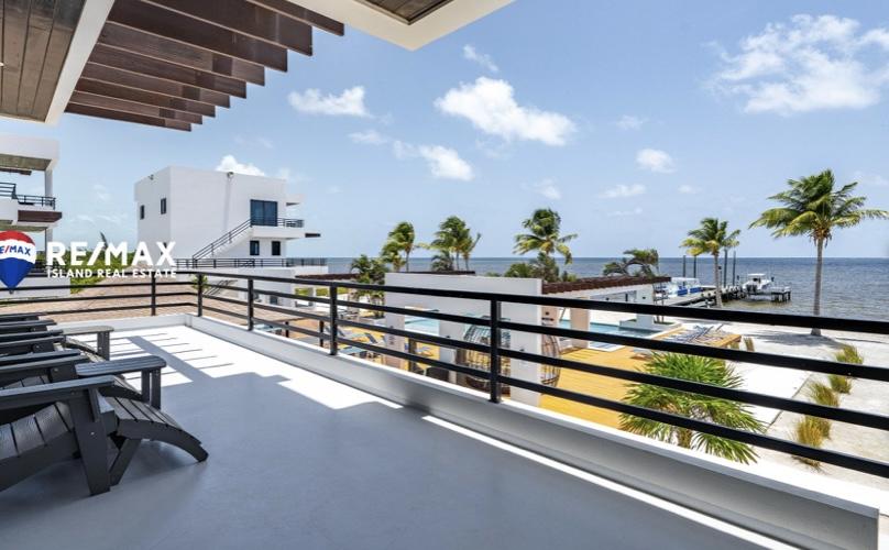 Caribbean Seafront Luxury Condo at Blu Zen - Caye Caulker — photo 1