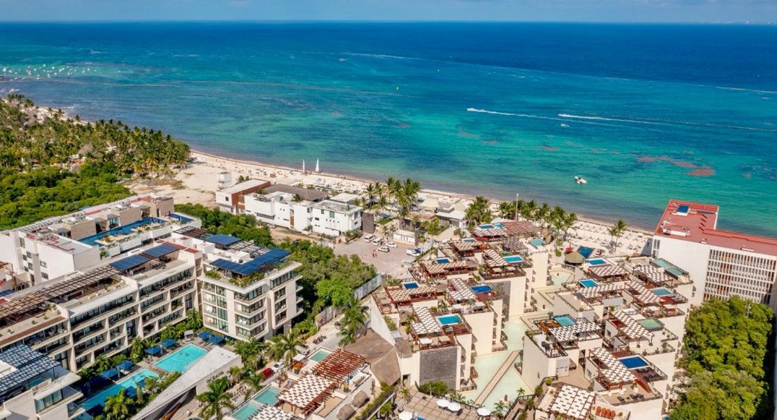 Aldea Thai 3BR Beachfront Penthouse at Mamita's Beach Club, Playa del Carmen — photo 2