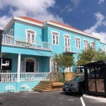 3 Bedroom Vacation Home with Pool and Private Bar in Hanenberg, Montaña, Curaçao — photo 4