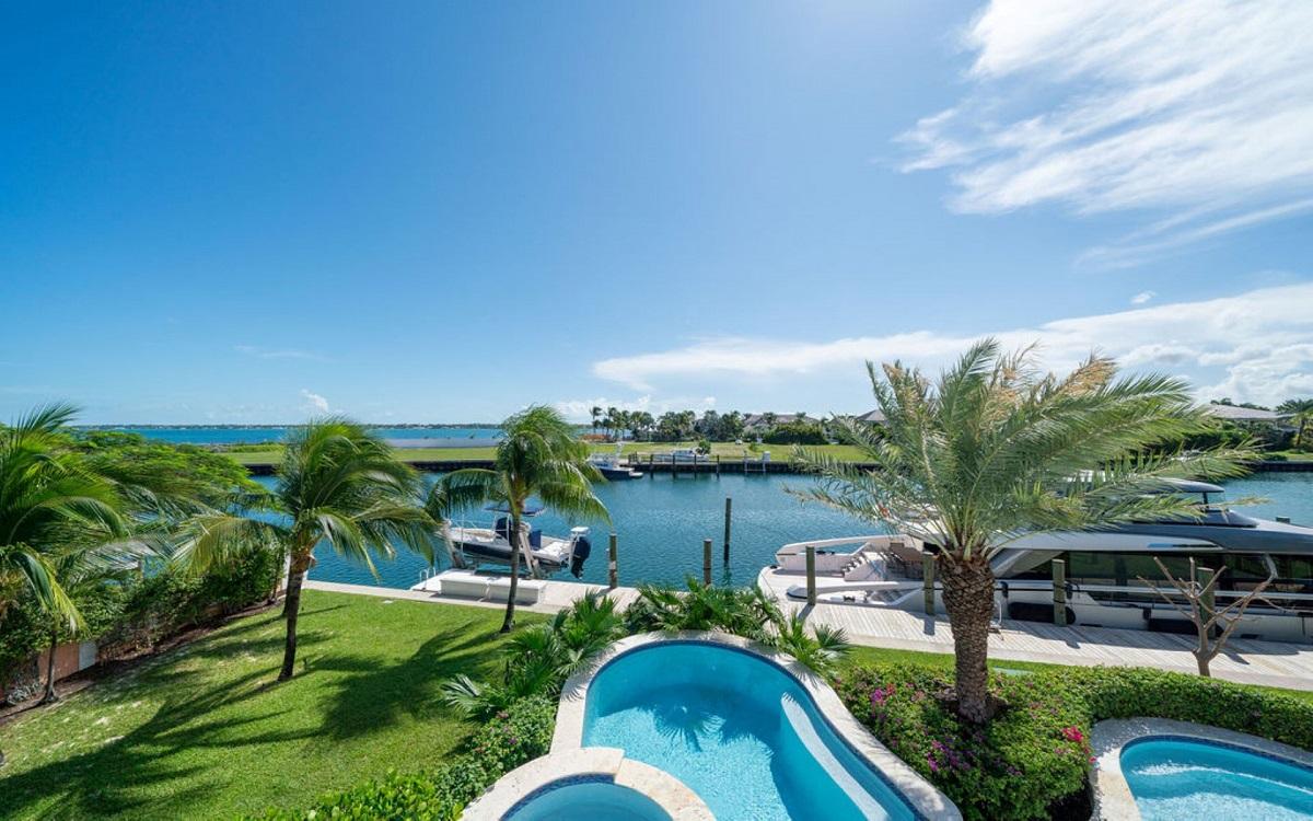 4-bedroom house in Ocean Club Estates, Paradise Island — photo 5