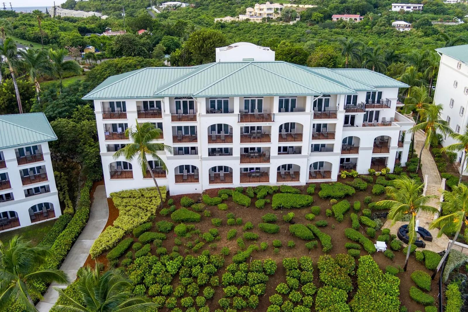 2-bedroom condo in St. Thomas — photo 2