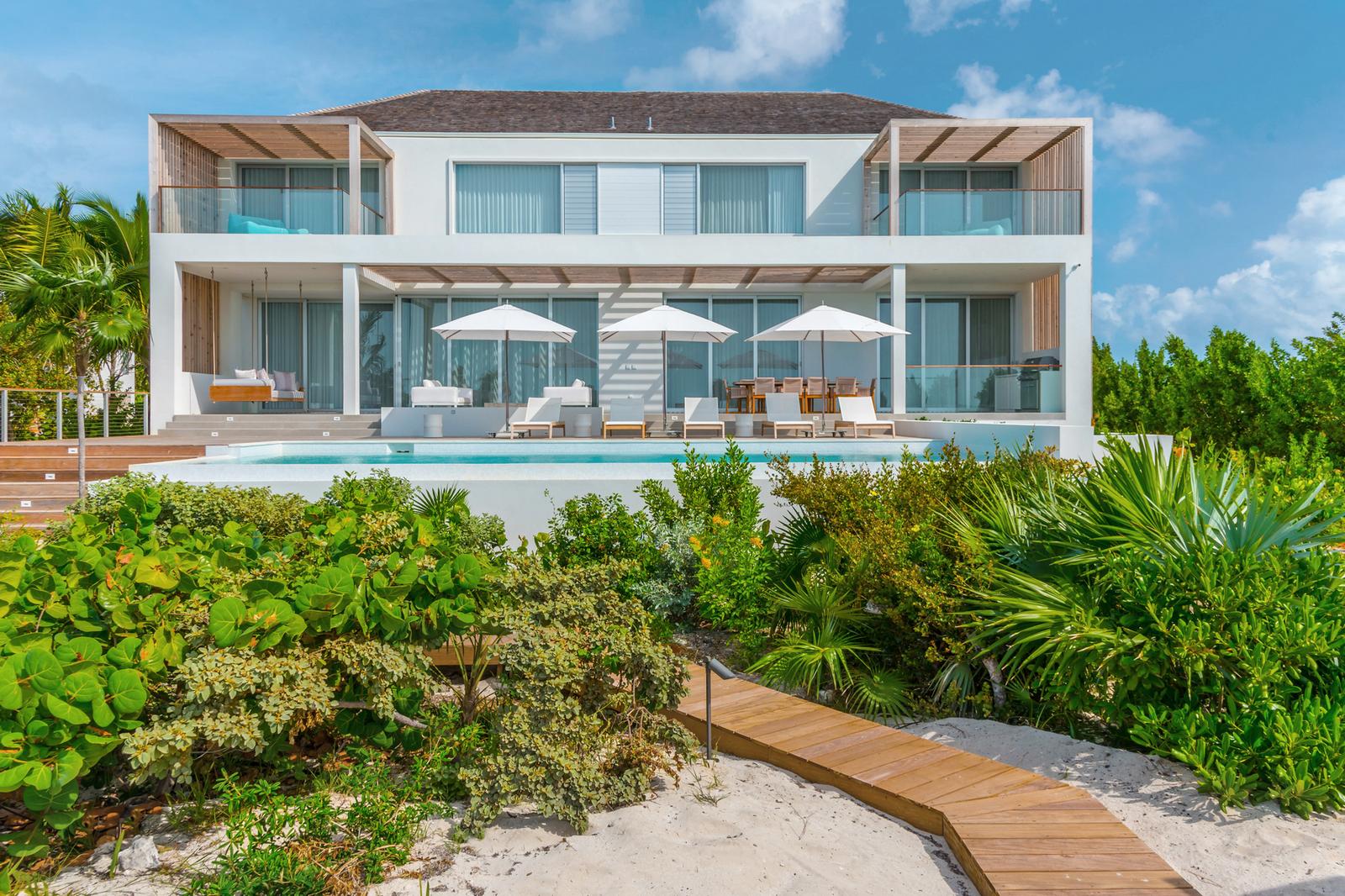 6 Bedroom Luxury Villa 5 for Sale, Beach Enclave Long Bay, Providenciales, Turks & Caicos — photo 1
