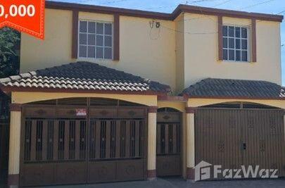 7 Bedroom Triplex House in Mao, Valverde — photo 4