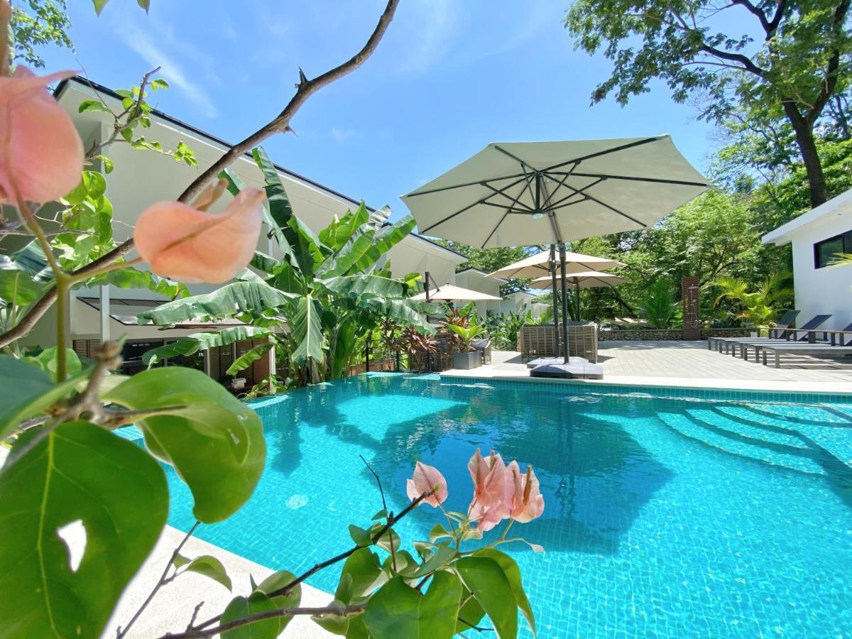 20 Bedroom Boutique Hotel for Sale, Santa Teresa, Puntarenas, Costa Rica — photo 1