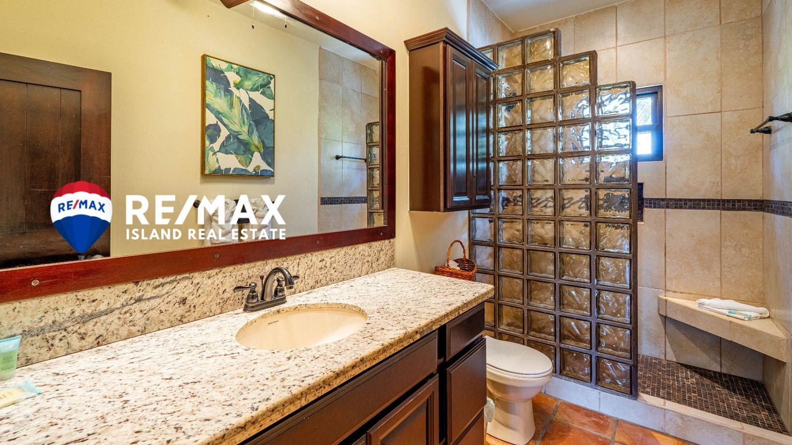 Two Bedroom Beachfront Resort Condo - X'Tan Ha, Ambergris Caye — photo 2