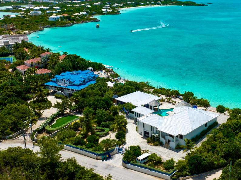 Jewel Estates 9BR Oceanfront Villas — photo 2