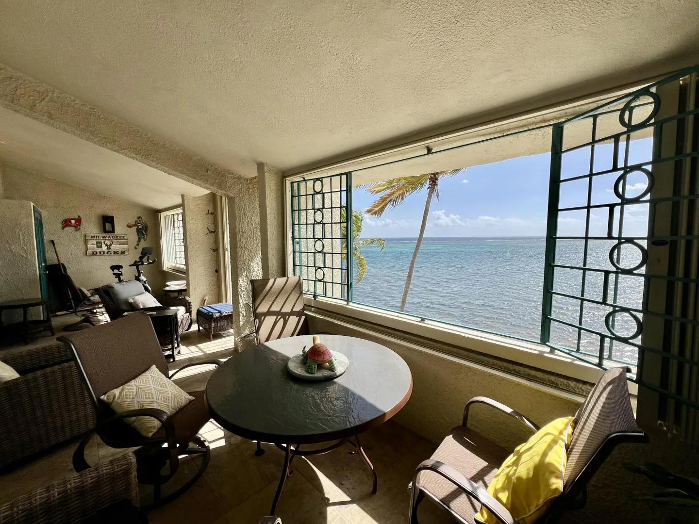 1-bedroom condo in Sugar Beach, US Virgin Islands — photo 4