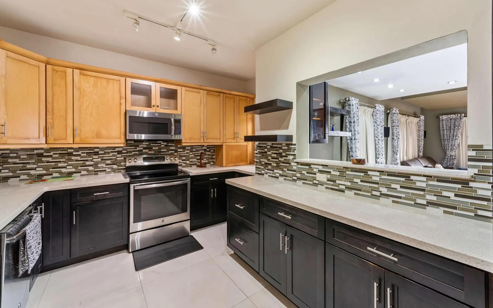 3 Bed, 2.5 Bath Townhouse with Ocean Views in US Virgin Islands — photo 4