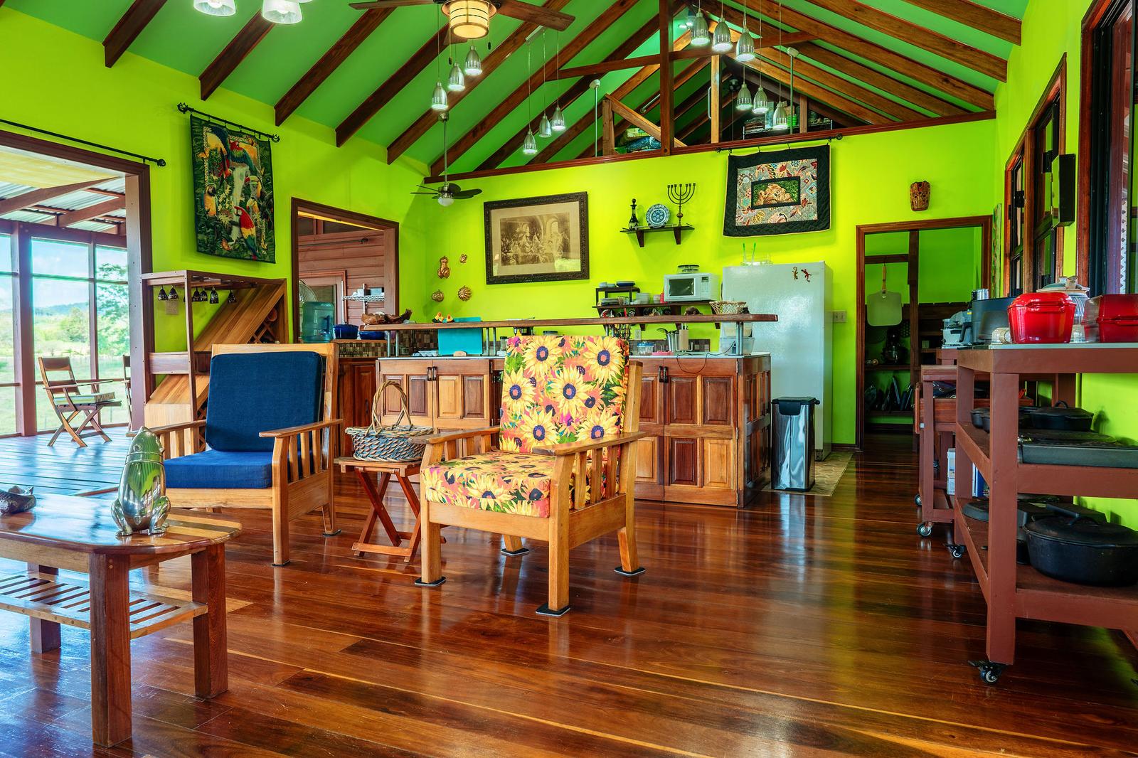 Riverside Tropical Oasis in Bullet Tree Falls — photo 4