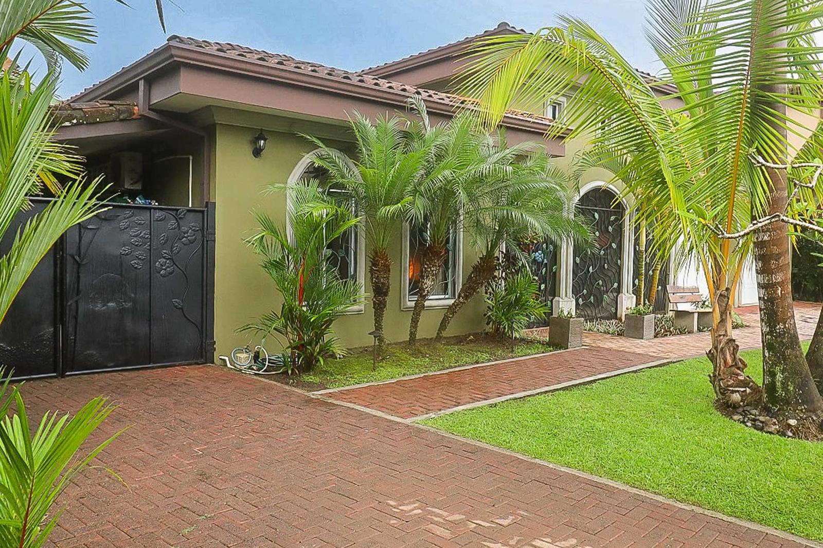 3 Bedroom Home for Sale, Costa del Sol, Playa Bejuco, Jaco, Puntarenas, Costa Rica — photo 2