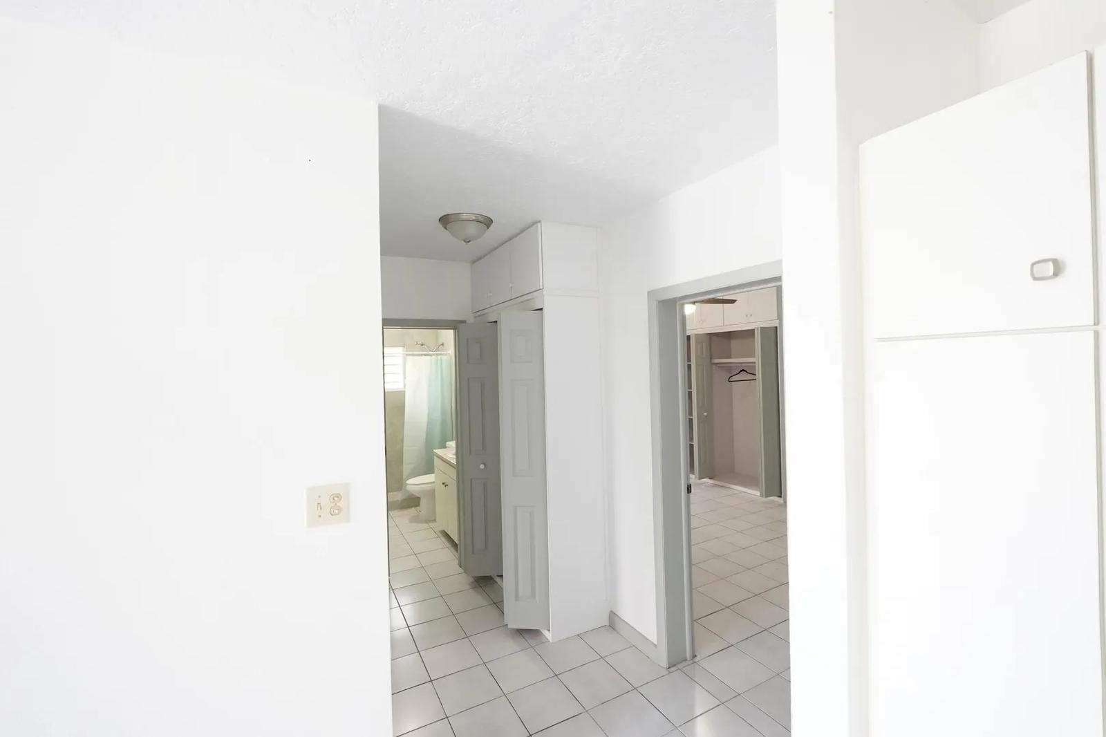 2 Bedroom Apartment in East Caret Bay, US Virgin Islands — photo 5