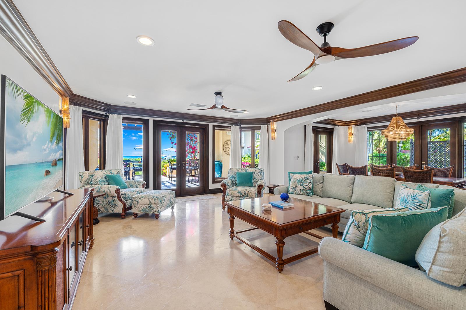 3-bedroom condominium at Somerset Resort, Grace Bay — photo 3