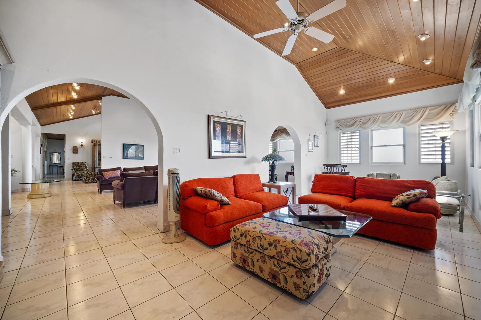 4 bedroom Single Family Home/House for sale in St. Thomas, VI — photo 4