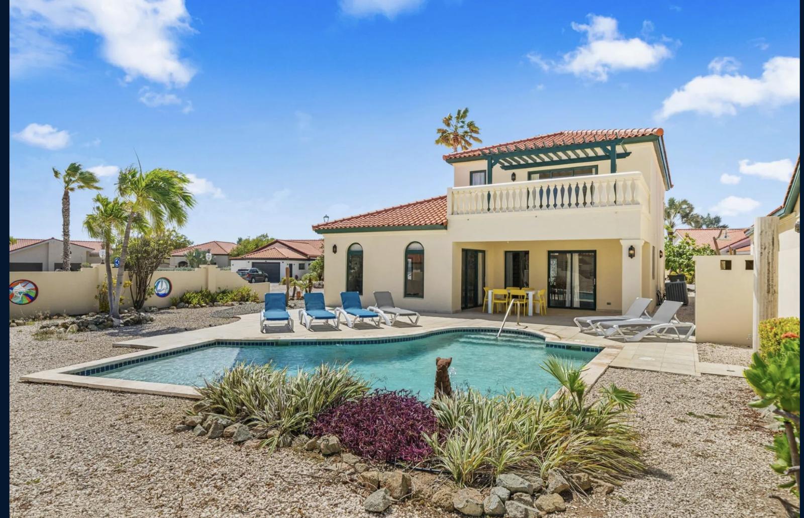 Luxury Listing for sale in Aruba on the Golf Course ! Elegant Villa for sale Tierra del Sol, Malmok, Aruba — photo 2