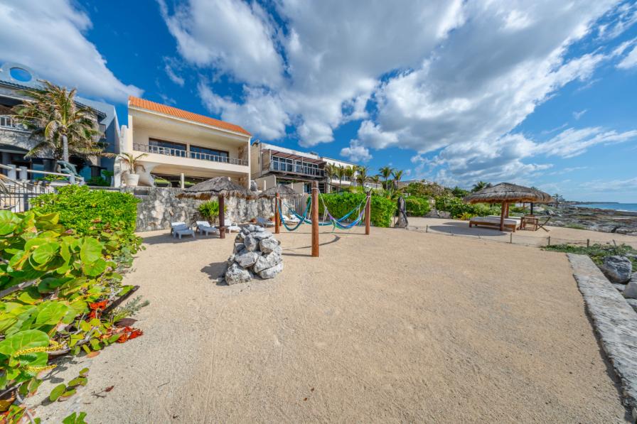 Caleta Xelha in Puerto Aventuras — photo 3