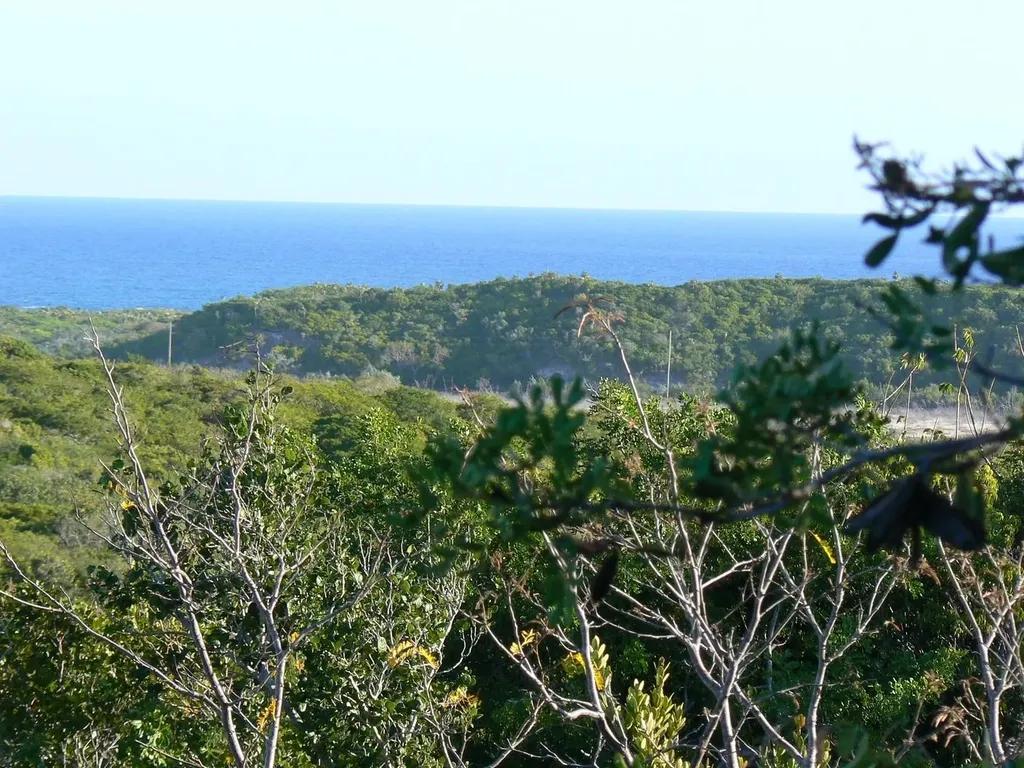 Ocean view lot in Line Bay Subdivision, Long Island — photo 2