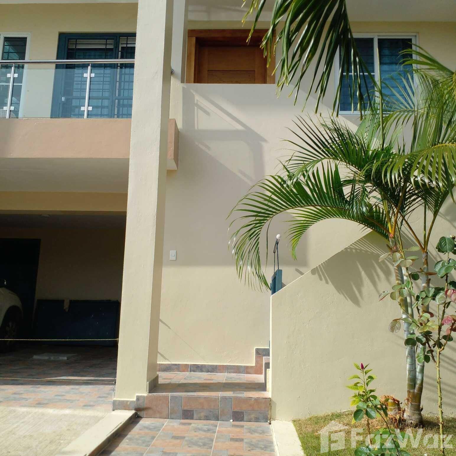 3 Bedroom Villa for Sale at Residencial El Doral — photo 4