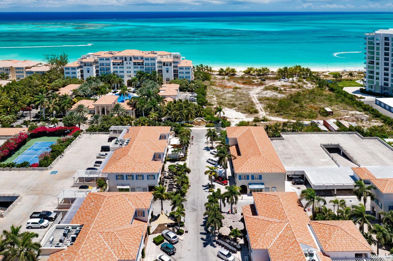 Commercial Property in The Regent Village, Grace Bay — photo 5