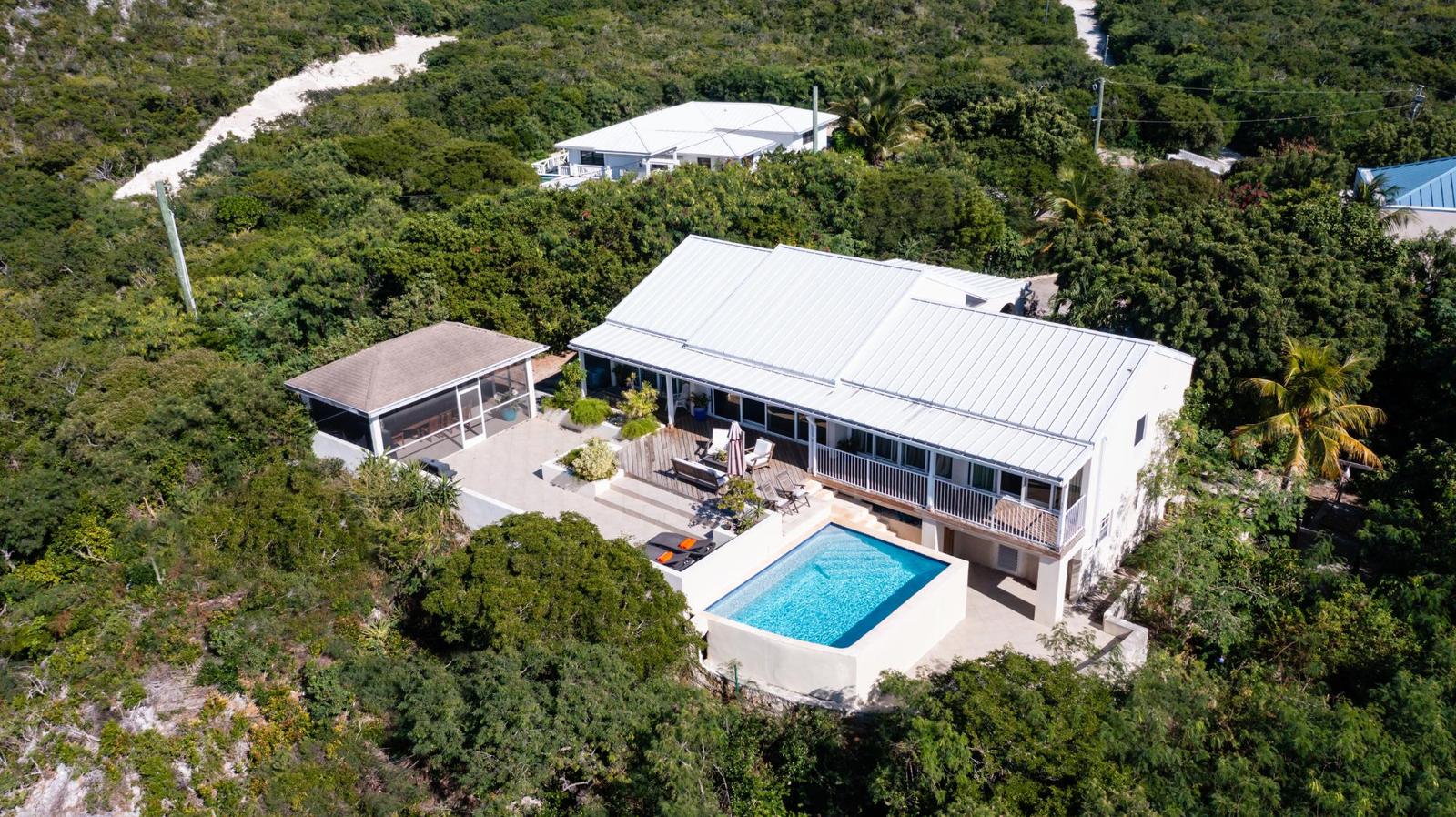 Two Blue Mountain Residences — photo 2