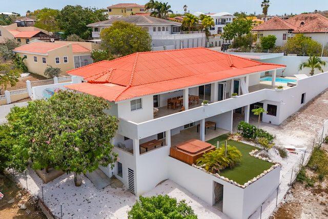Cas Grandi Spacious Villa With Pool And 2 Apartments — photo 2
