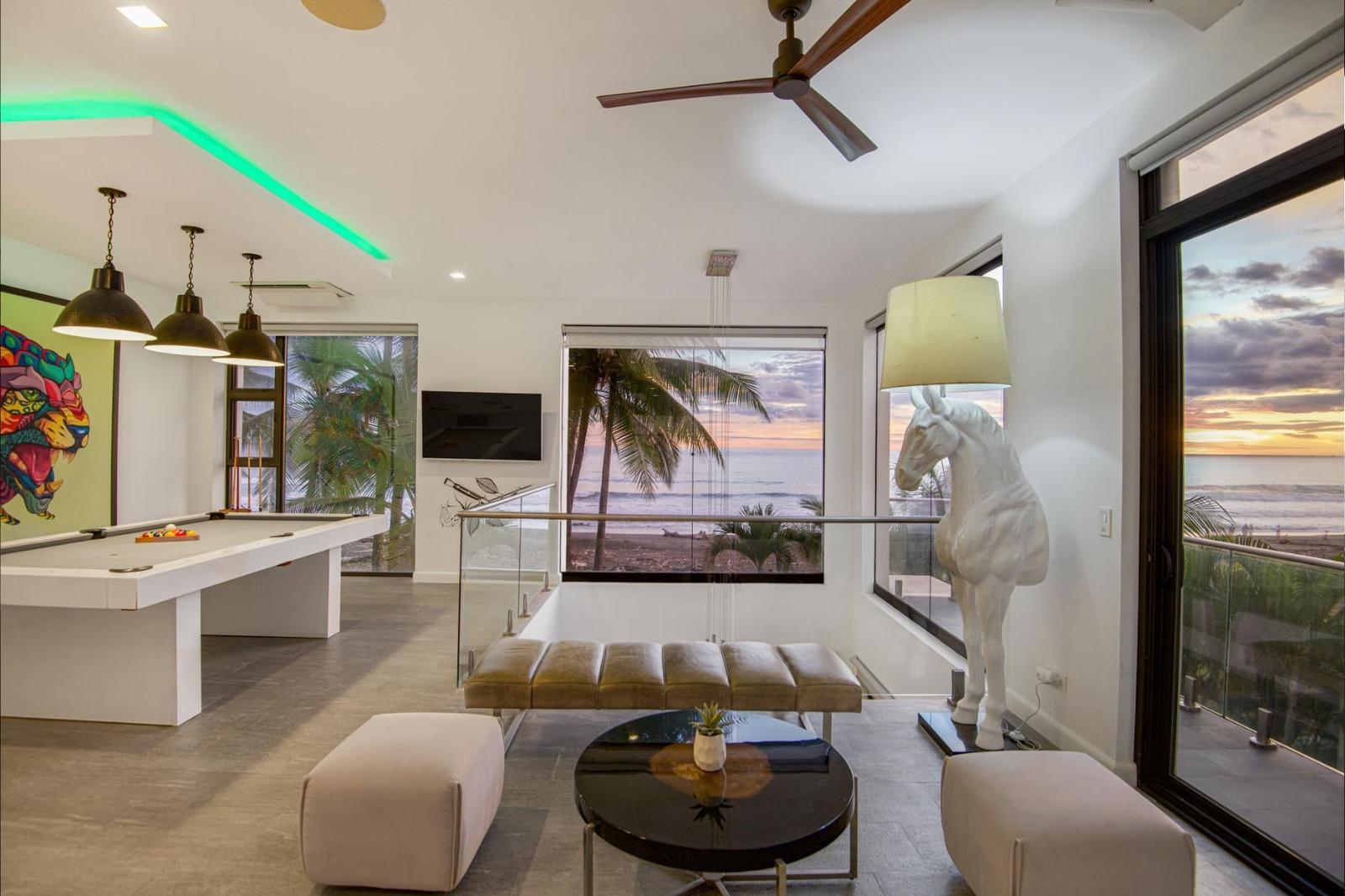 6 Bedroom Beachfront Estate for Sale in Jaco, Costa Rica — photo 3