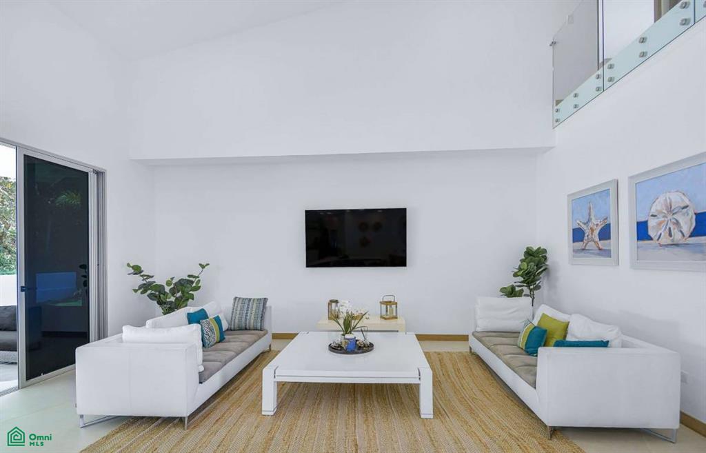 Newly built 5 bedroom home in Del Bosque, Los Suenos Resort, Jaco, Costa Rica — photo 4