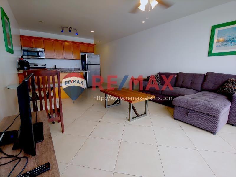 1-bedroom penthouse condo in Frigate Bay, citizenship approved — photo 5