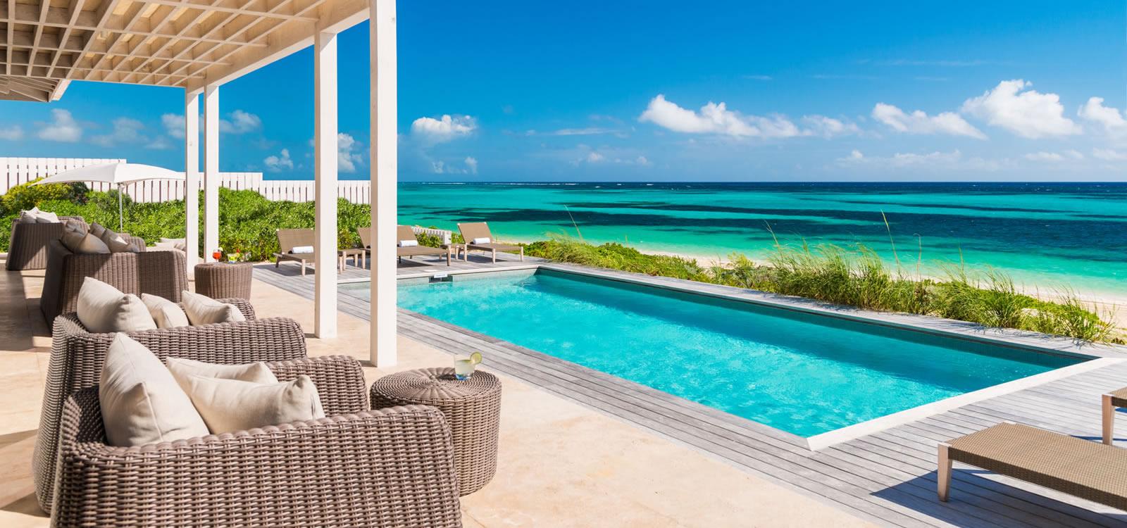 4-bedroom beachfront villa at Sailrock, South Caicos — photo 3