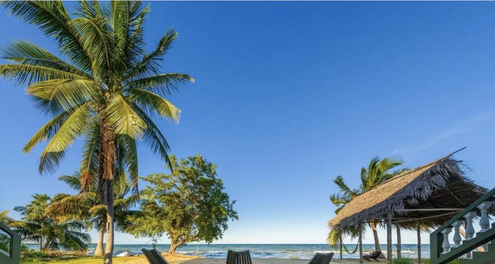 Beautiful Beach House Stann, Creek Belize — photo 2