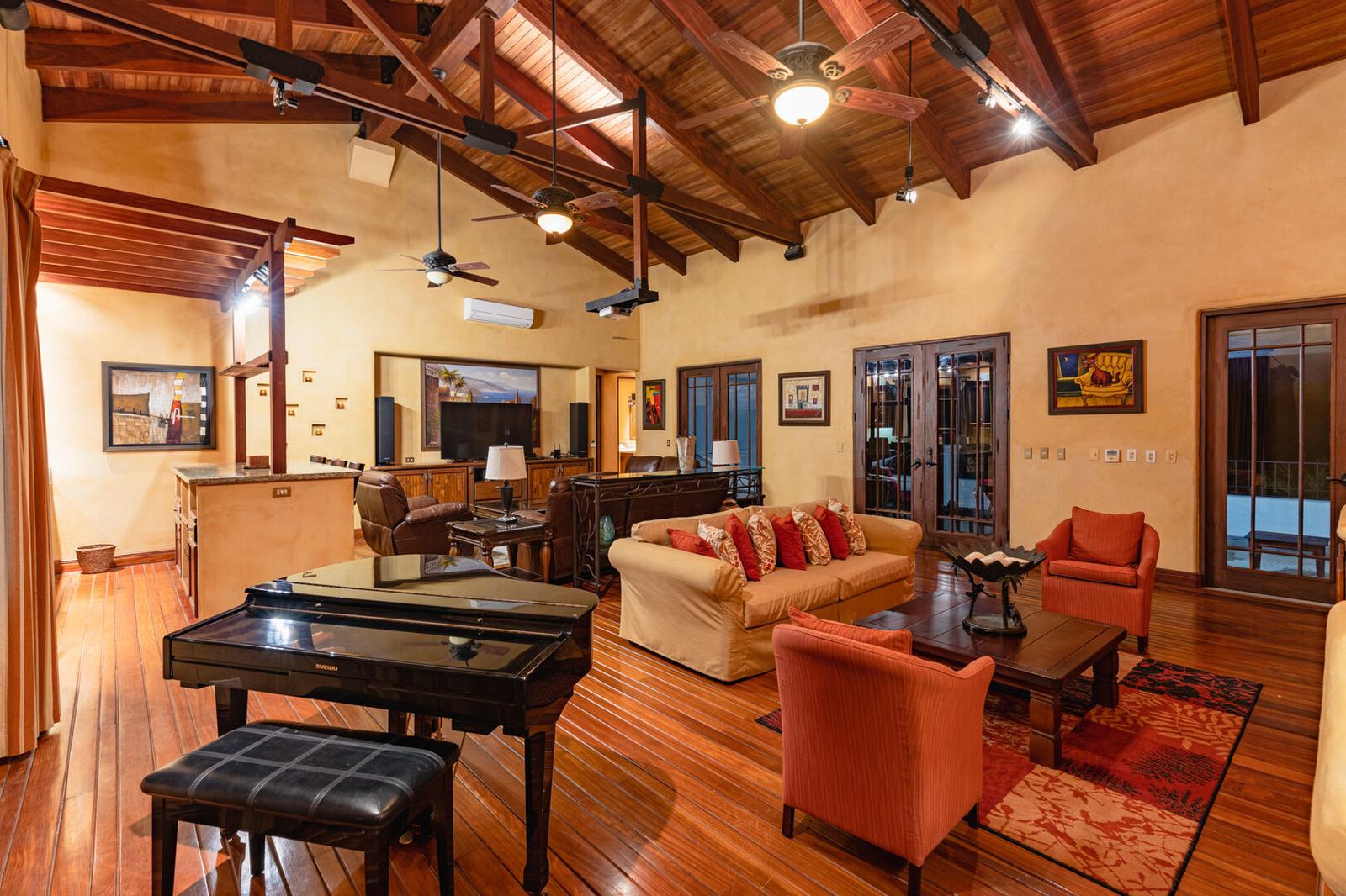 6 Bedroom Luxury House for Sale, Hacienda Pinilla, Guanacaste, Costa Rica — photo 4