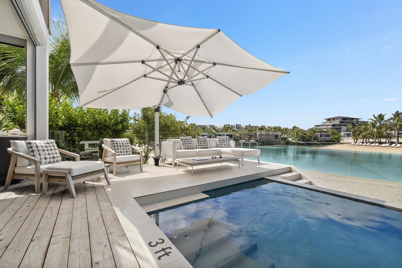 South Bank Lagoon Beach Villa 4 — photo 3